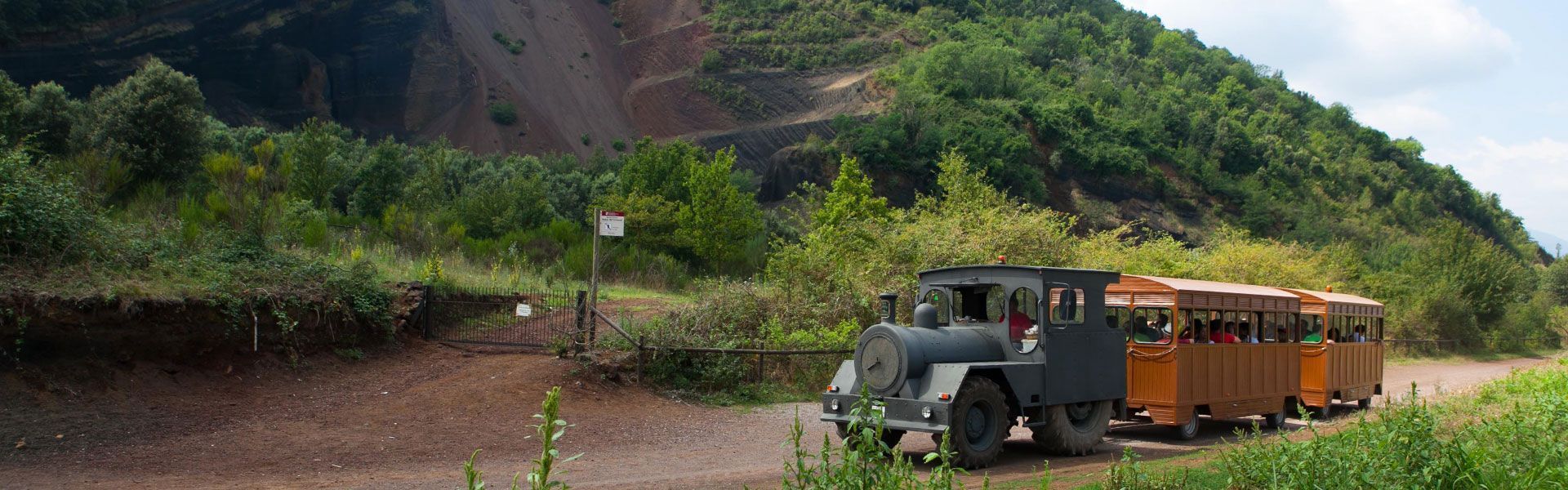Carrilet en los volcanes de Camping Lava